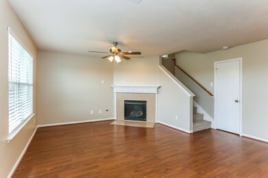 8843 Doak Ln, Houston, TX 77075 - photo 3