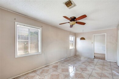 1802 W 153rd St, Compton, CA 90220 - photo 5