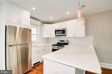 737 Bernard St, Alexandria, VA 22314 - photo 3