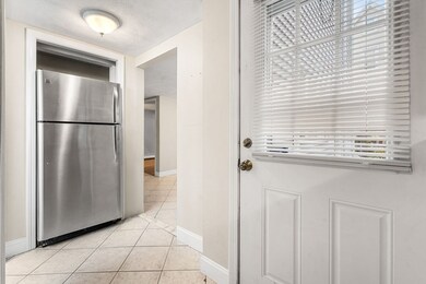 7 A Scott St unit A, Woburn, MA 01801 - photo 2