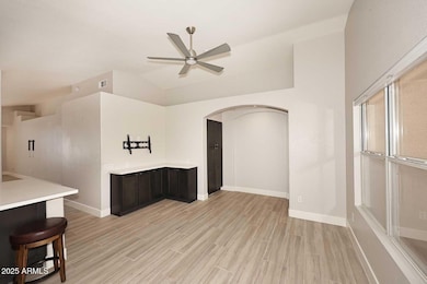 3218 E Oraibi Dr, Phoenix, AZ 85050 - photo 7