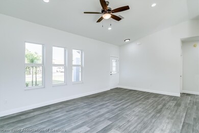 812 Lake Betty Dr, Lake Placid, FL 33852 - photo 4