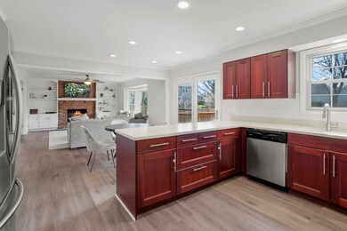 1304 Sequoia Rd, Naperville, IL 60540 - photo 3