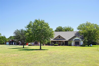 244 W Fox Creek Ln, Whitesboro, TX 76273 - photo 4