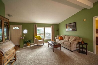 621 S Larch Ave, East Wenatchee, WA 98802 - photo 3