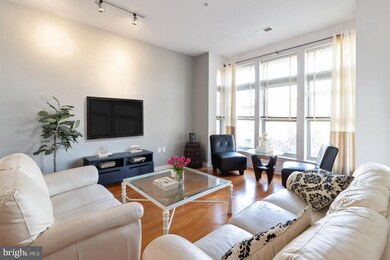 Twelve 09 unit 221, Baltimore, MD 21201 - photo 2