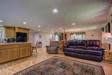 9 Country Club Estate, Dover, NH 03820 - photo 5