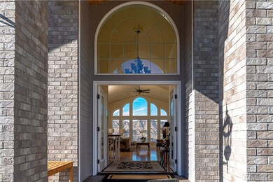 139 Crest Dr, Chelan, WA 98816 - photo 2