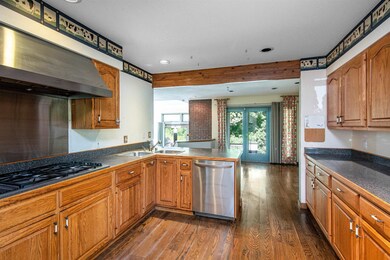 1022 Brook Rd unit 8, Stowe, VT 05672 - photo 7