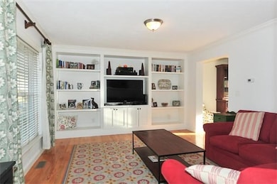 45 S Crescent Circuit, Boston, MA 02135 - photo 6