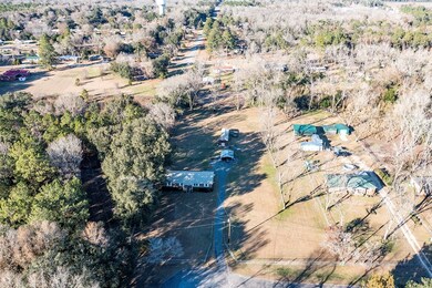 1301 Clover Ln, Albany, GA 31705 - photo 3