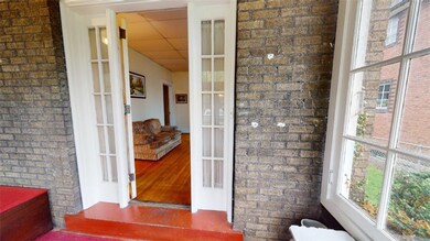 Entrance from sunroom