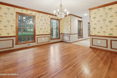 8 Aspen Ct, Holmdel, NJ 07733 - photo 6