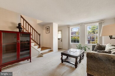 4849 28th St S unit B, Arlington, VA 22206 - photo 5