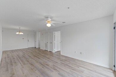4276 Calinda Ln unit 148, Niceville, FL 32578 - photo 5