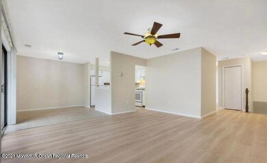40 Bristol Ct unit 6, Freehold, NJ 07728 - photo 2