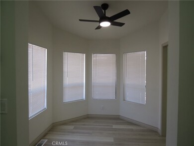 601 N Kirby St unit 499, Hemet, CA 92545 - photo 6