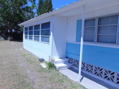 77 Azalea St, Nokomis, FL 34275 - photo 3