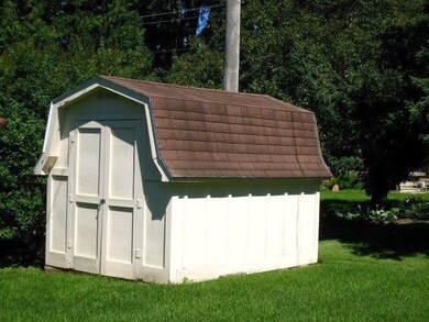 904 Pleasant Ave, Waupun, WI 53963 - photo 7