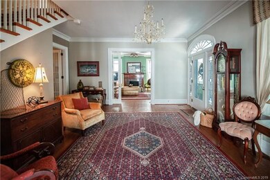 437 Walnut St, Statesville, NC 28677 - photo 7