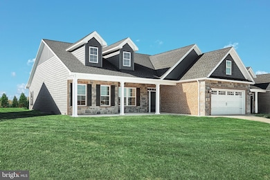 567 Lumber St, Littlestown, PA 17340 - photo 2