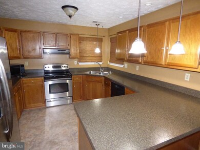 6640 Antelope Ct, Waldorf, MD 20603 - photo 5