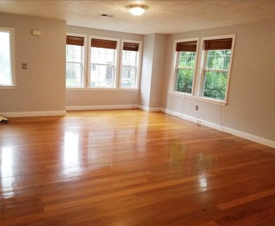 7 Carlford Rd, Jamaica Plain, MA 02130 - photo 4