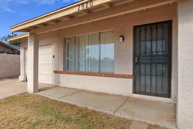 2920 N 87th Ln-5