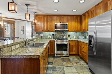 8001 Northstar Dr unit 414 - 2ND WK FEB SUP, Truckee, CA 96161 - photo 6
