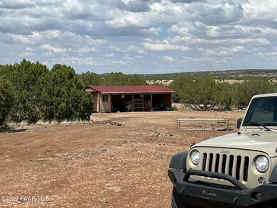 21 Rocky Hill Rd, Ash Fork, AZ 86320 - photo 3