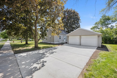 1201 Shady Lane-20