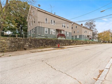 46 Jeffers St, Woonsocket, RI 02895 - photo 2