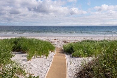 23 Castle View Dr, Gloucester, MA 01930 - photo 2