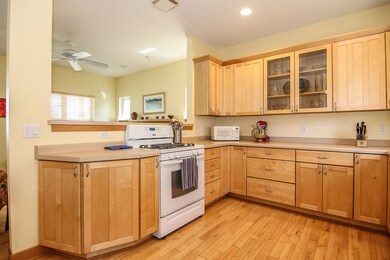 5205 Day Lily Place, Fitchburg, WI 53711 - photo 7