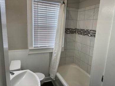 1709 E Cypress Ave, Enid, OK 73701 - photo 5