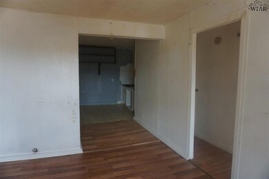 1402 32nd St, Wichita Falls, TX 76302 - photo 3