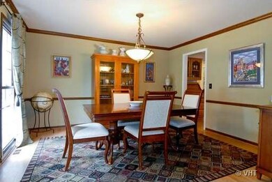 815 Atlanta Ct unit 4, Naperville, IL 60540 - photo 4