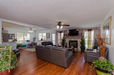 102 Fairfax Ct, Jacksonville, NC 28540 - photo 6