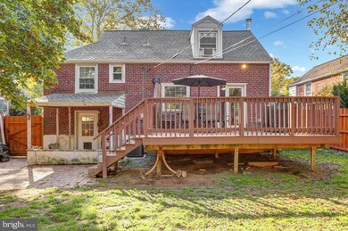 2811 Filbert Ave, Reading, PA 19606 - photo 3