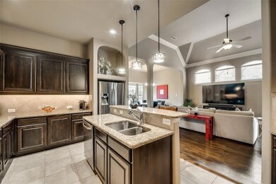 7612 Quartering Dr, North Richland Hills, TX 76182 - photo 3