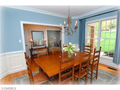 Dining Room - Elegant Formal Dining Room with Hard