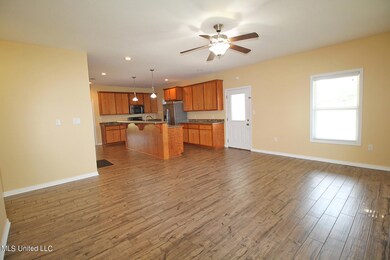 153 Glen Vincent Rd, Lucedale, MS 39452 - photo 4