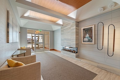 71 Greenwood Ave unit 207, Swampscott, MA 01907 - photo 3