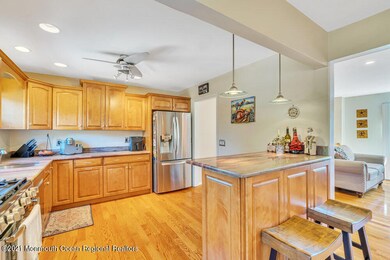 105 Conrad Ct, Manchester, NJ 08759 - photo 3