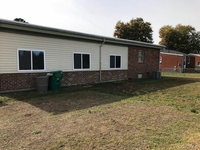 103 N Plains Dr, Petersburg, VA 23805 - photo 5