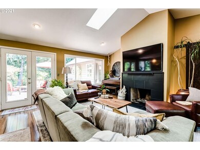 2598 Laurel Hill Dr, Eugene, OR 97403 - photo 7