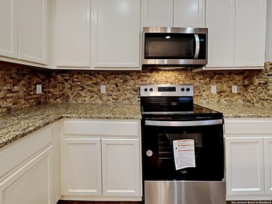 11815 Wildcat Cove, San Antonio, TX 78254 - photo 5