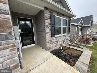 707 Shook Ct W, Greencastle, PA 17225 - photo 6