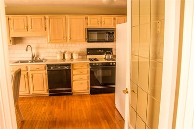 34 Waterview Dr unit E, Smithfield, RI 02917 - photo 3