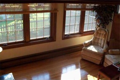 33 Chesterfield Rd, West Newton, MA 02465 - photo 6